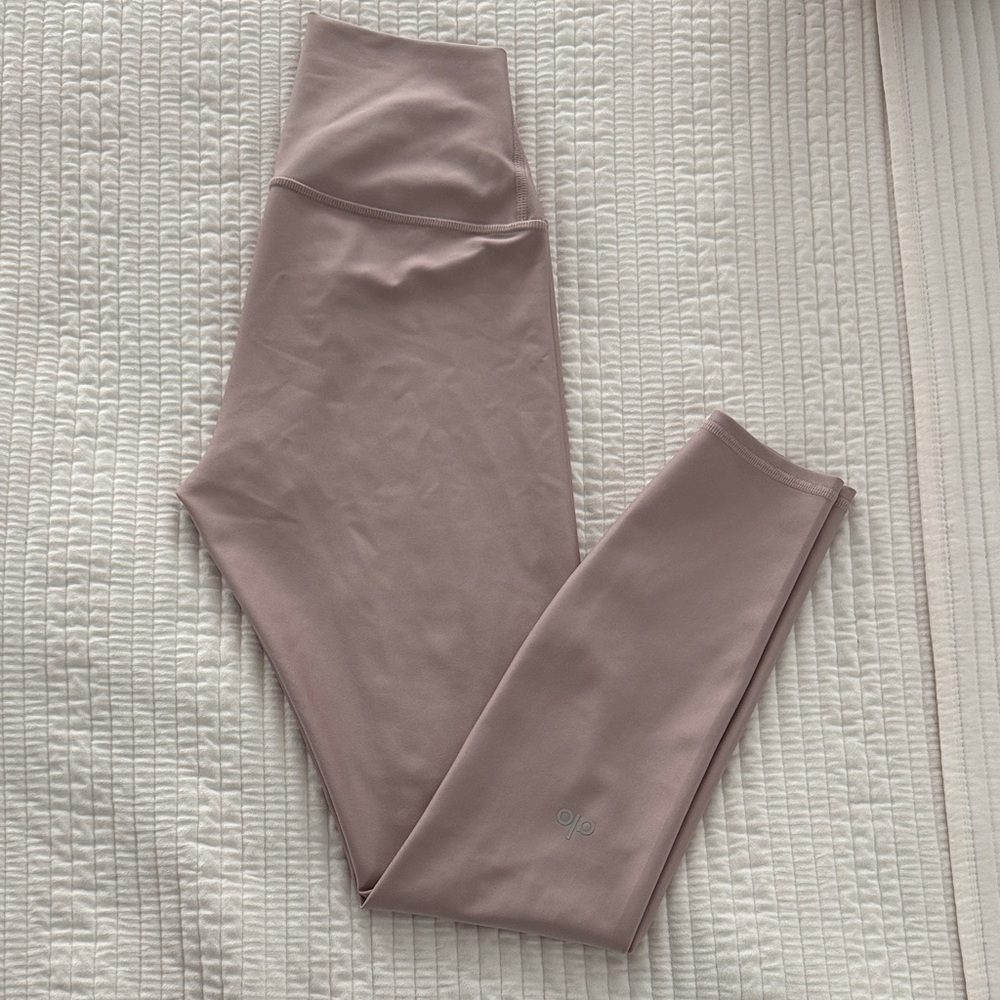 ALO Yoga 7/8 High Waist Airlift Leggings